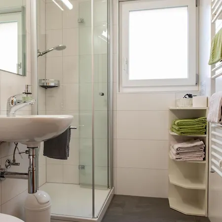 Lägenhet Haus Azur By Interhome